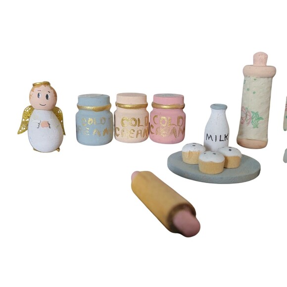 Vintage Miniature Dollhouse Wooden Kitchen Accessories Lot Handmade Hand Painted - Picture 3 of 4